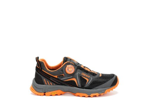 M臋skie buty trekkingowe niskie Tirreno z wi膮zaniem boa w kolorze czarno-pomara艅czowym